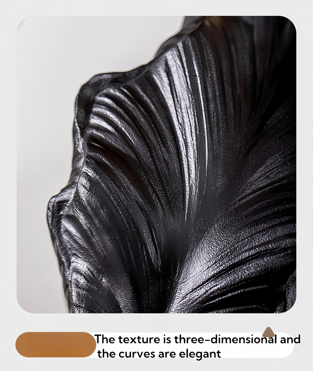 Ocean-Theme Ceramic vase, 8.6 ×5.7×5.3 inches，coasta Shell-Shaped vase，Centerpieces for Spaces Such as Tables, Shelves and fireplaces，Suitable for Various Decoration Styles
